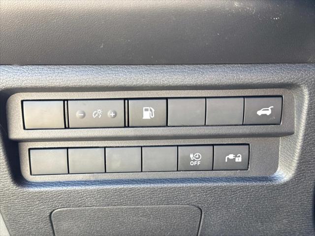 2023 Mitsubishi Outlander PHEV SE S-AWC