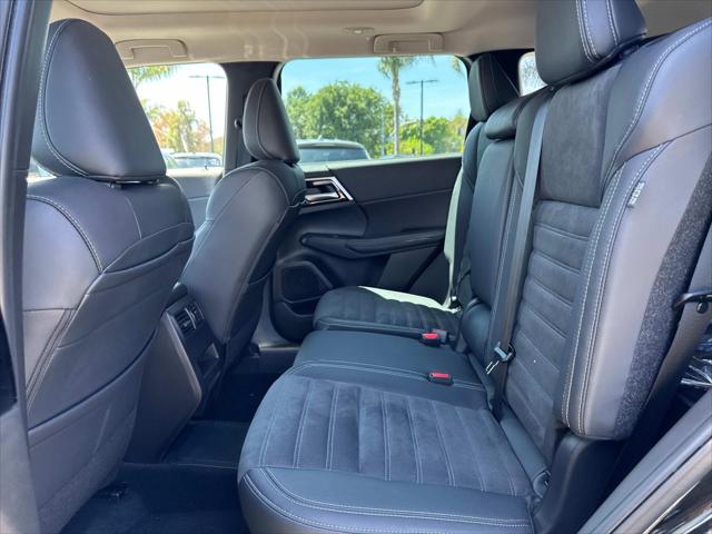 2023 Mitsubishi Outlander PHEV SE S-AWC