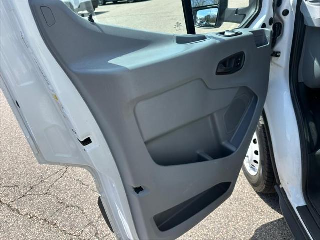 2018 Ford Transit Cutaway T-350 DRW 156" WB 10360 GVWR