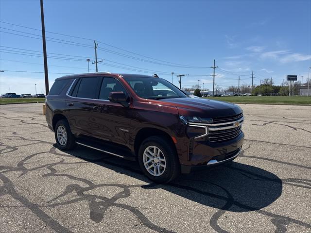 Used 2022 Chevrolet Tahoe LT with VIN 1GNSKNKD3NR292835 for sale in Waterford, MI