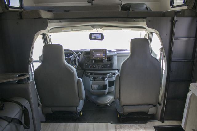 2025 Ford E-450 Cutaway Unknown