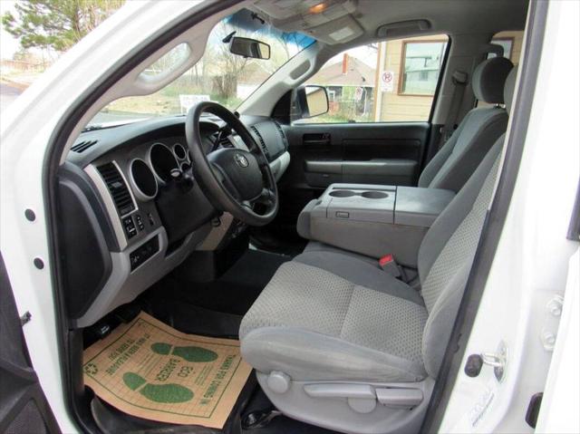 2013 Toyota Tundra Grade 5.7L V8