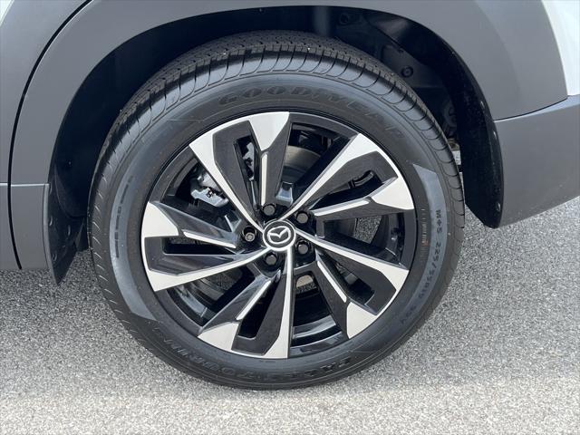2025 Mazda CX-50 Hybrid Premium Plus Package