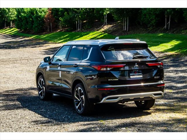 2025 Mitsubishi Outlander PHEV PLATINUM EDITION S-AWC