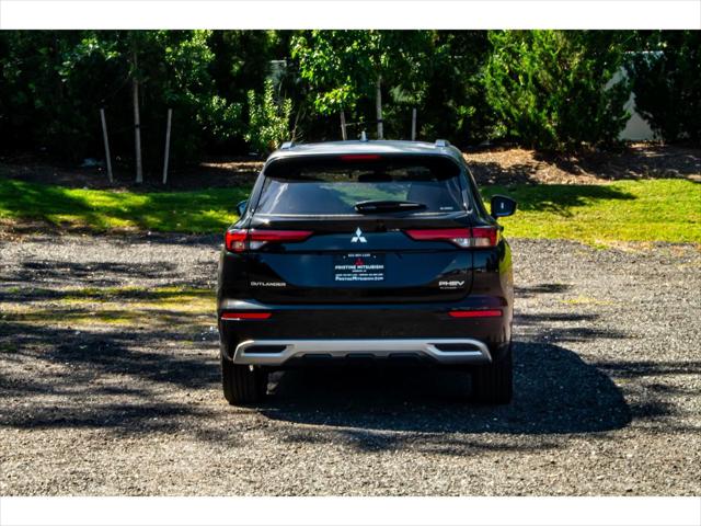 2025 Mitsubishi Outlander PHEV PLATINUM EDITION S-AWC