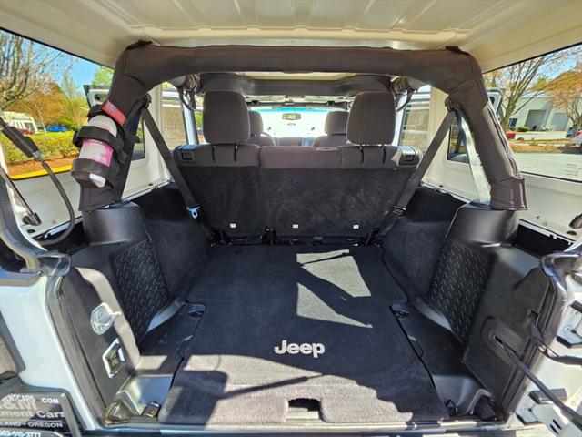 2016 Jeep Wrangler Unlimited Willys Wheeler