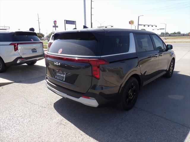 2025 Kia Carnival LXS