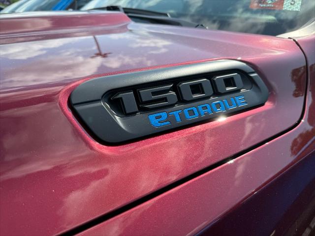 2025 RAM Ram 1500 RAM 1500 TRADESMAN CREW CAB 4X4 57 BOX