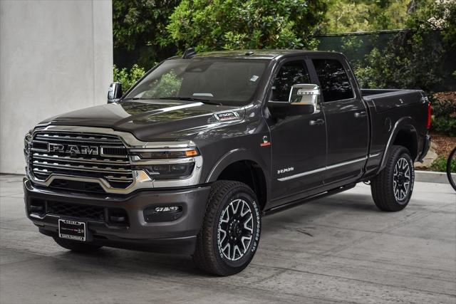 2025 RAM Ram 2500 RAM 2500 LIMITED CREW CAB 4X4 64 BOX
