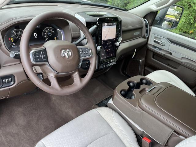 2025 RAM Ram 2500 RAM 2500 LARAMIE MEGA CAB 4X4 64 BOX