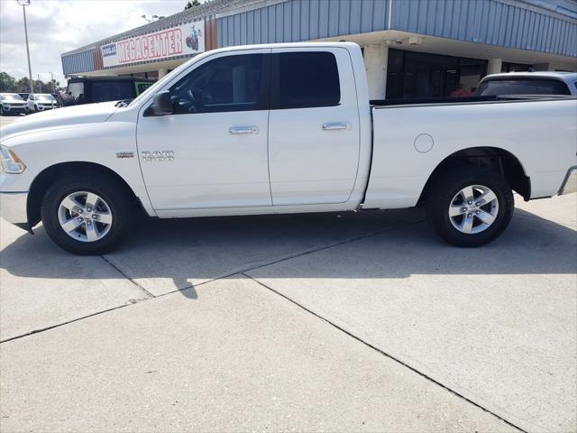 2015 RAM 1500 SLT