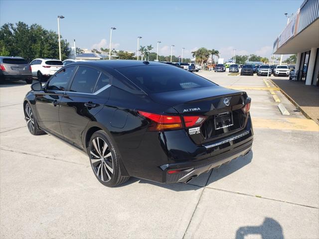 2021 Nissan Altima SR FWD