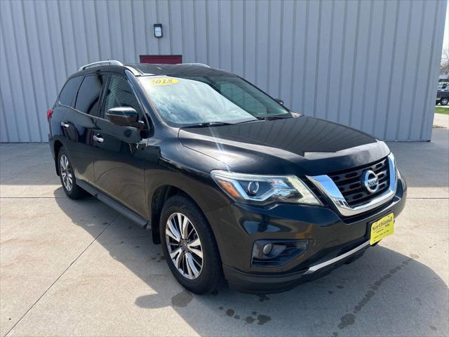 2018 Nissan Pathfinder SV