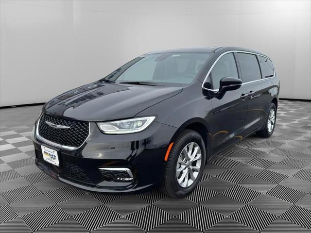 2025 Chrysler Pacifica PACIFICA SELECT AWD