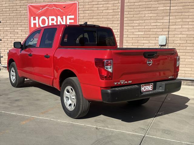 2023 Nissan TITAN Crew Cab S 4x4