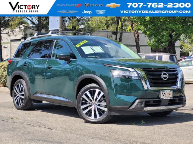 2023 Nissan Pathfinder Platinum 4WD