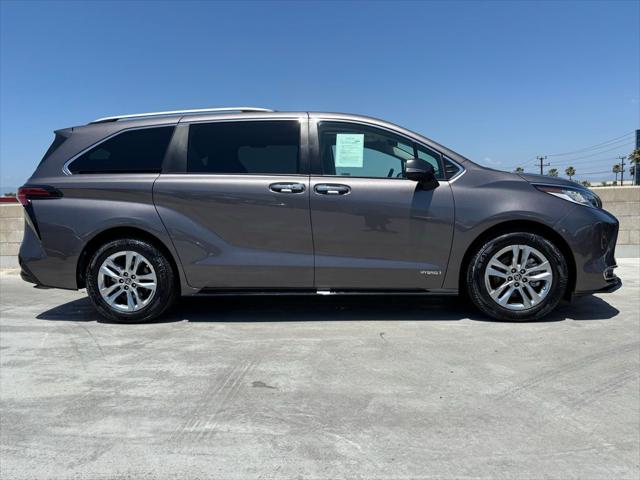 2021 Toyota Sienna Limited