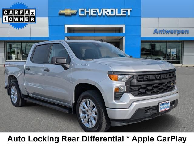 2022 Chevrolet Silverado 1500 4WD Crew Cab Short Bed Custom