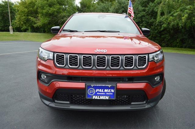 2025 Jeep Compass COMPASS LATITUDE 4X4