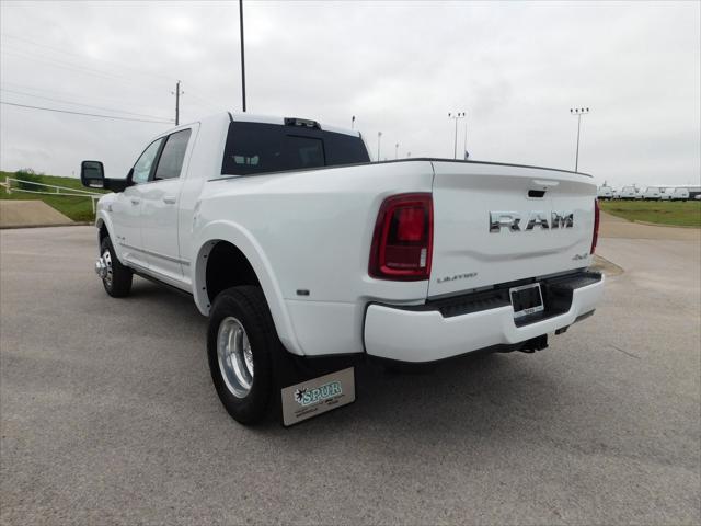 2025 RAM Ram 3500 RAM 3500 LIMITED MEGA CAB 4X4 64 BOX