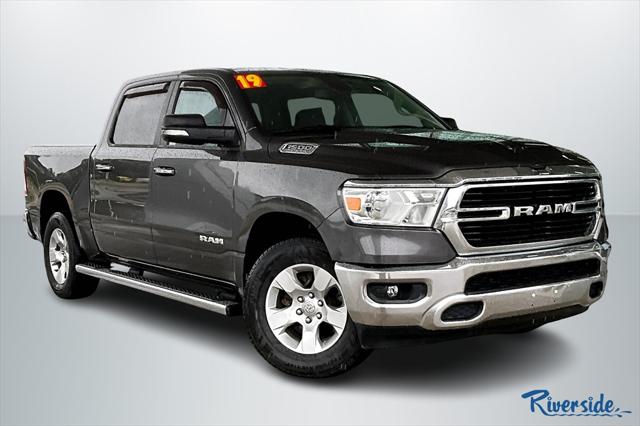 2019 RAM 1500 Big Horn/Lone Star Crew Cab 4x4 57 Box