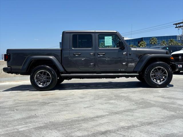 2023 Jeep Gladiator Overland 4x4