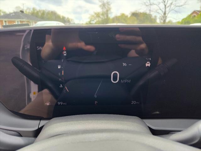 2025 Buick NV Preferred