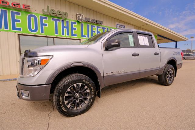 2019 Nissan TITAN PRO-4X