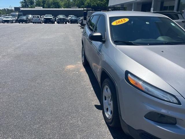 2015 Jeep Cherokee Sport 2015 Jeep Cherokee Sport