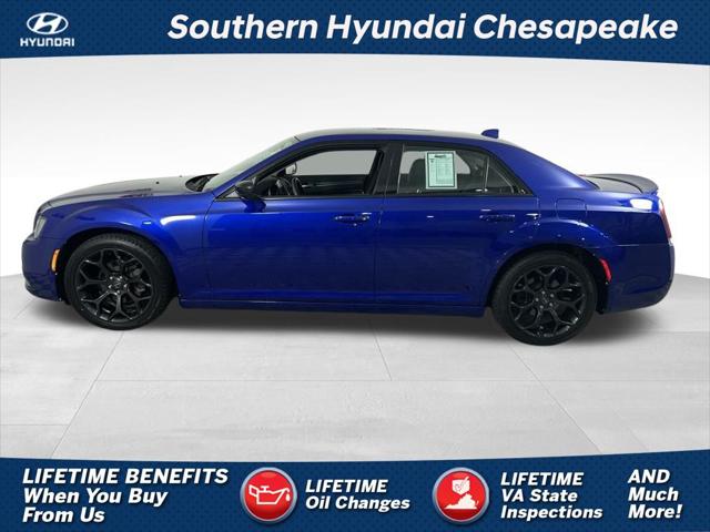 2019 Chrysler 300 Touring