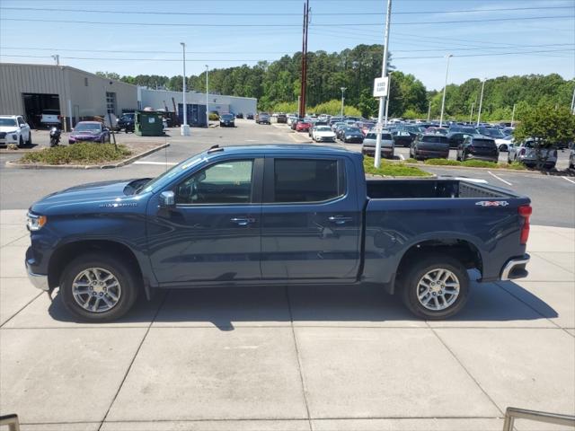 2022 Chevrolet Silverado 1500 4WD Crew Cab Short Bed LT with 2FL