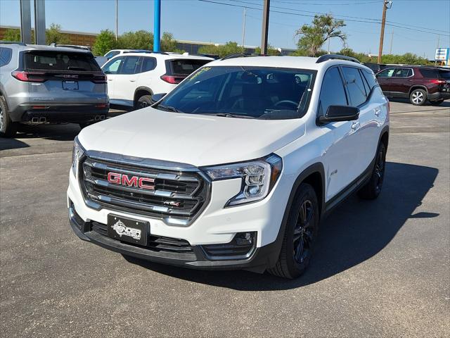 2024 GMC Terrain AWD AT4
