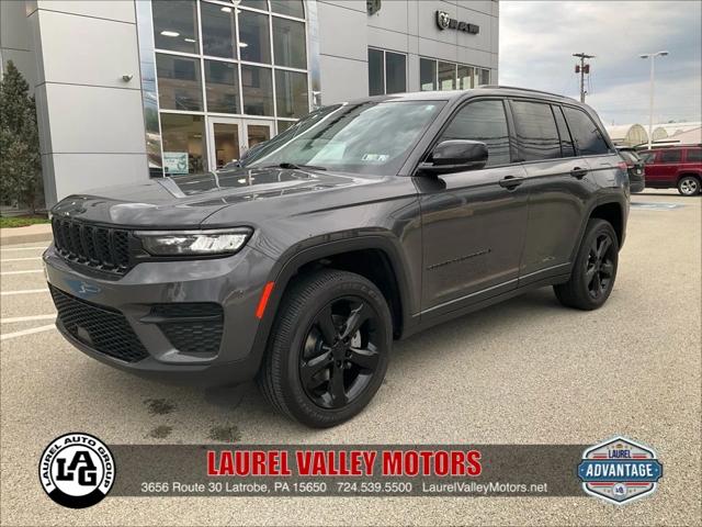 2023 Jeep Grand Cherokee Altitude 4x4