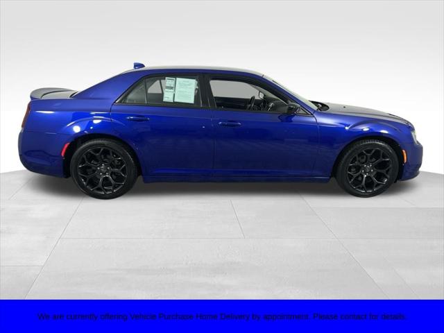 2019 Chrysler 300 Touring