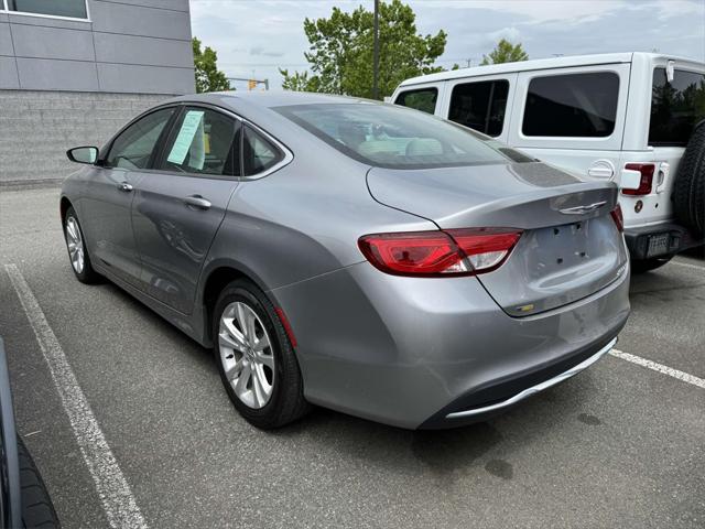 2016 Chrysler 200 Limited