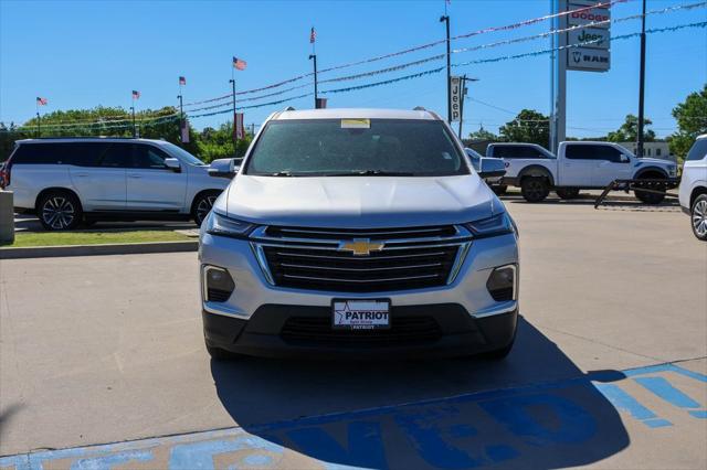 2022 Chevrolet Traverse AWD LT Leather