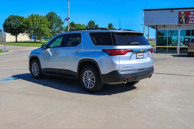 2022 Chevrolet Traverse AWD LT Leather