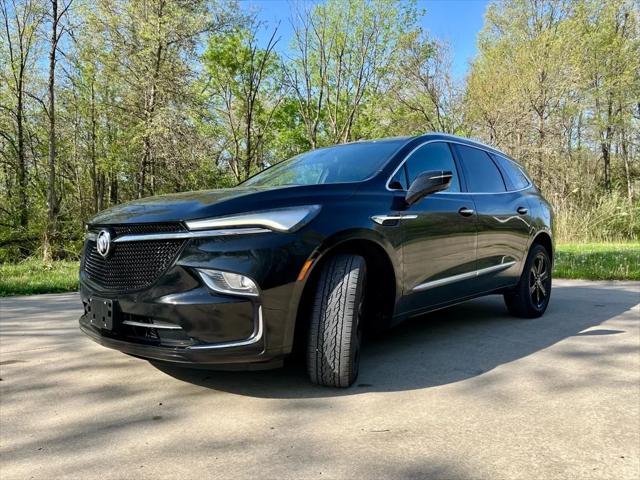 2023 Buick Enclave Essence AWD