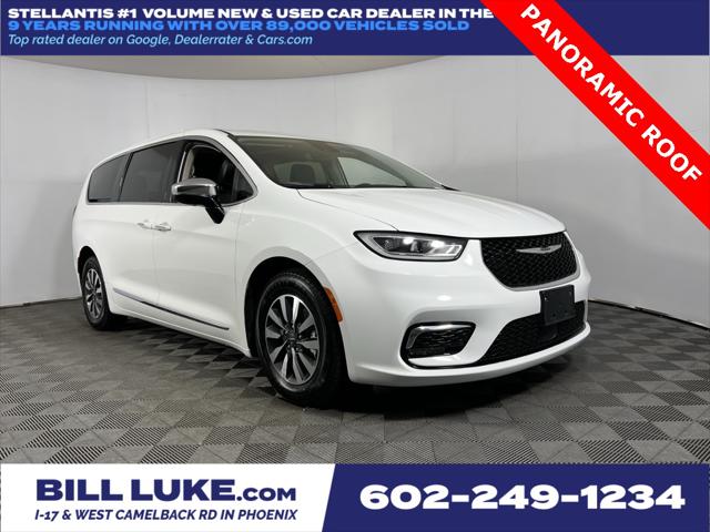 2023 Chrysler Pacifica Hybrid Limited