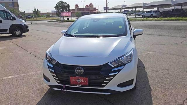 2024 Nissan Versa 1.6 SV
