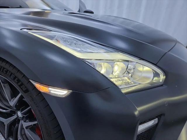 2019 Nissan GT-R Pure