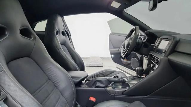 2019 Nissan GT-R Pure