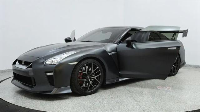 2019 Nissan GT-R Pure