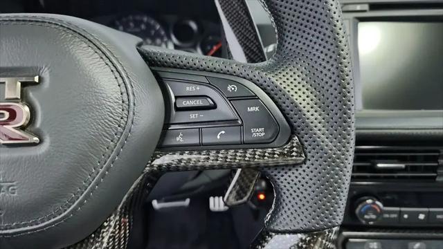 2019 Nissan GT-R Pure