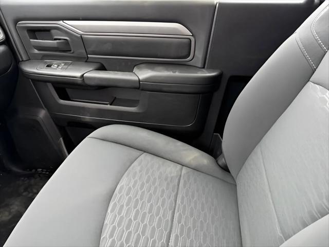 2025 Ram 2500 Tradesman Regular Cab 4x4 8' Box