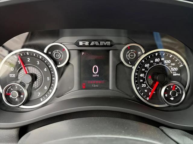 2025 Ram 2500 Tradesman Regular Cab 4x4 8' Box