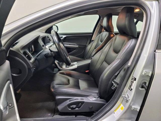 2016 Volvo S60 T5 Drive-E Premier