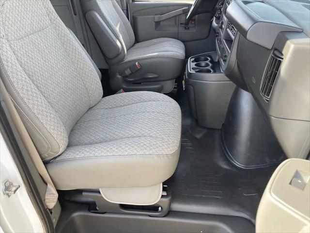 2025 GMC Savana Cargo RWD 2500 Regular Wheelbase Work Van