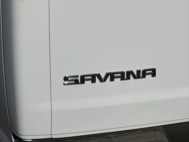 2025 GMC Savana Cargo RWD 2500 Regular Wheelbase Work Van