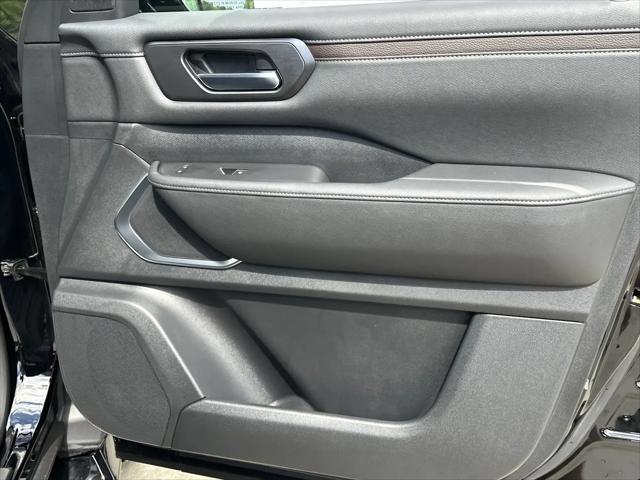 2025 Nissan Armada Platinum Reserve 4WD